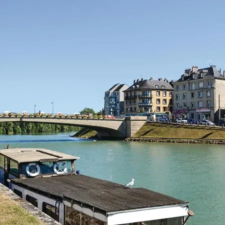 Appartement Jolie Vue Riviere Semesterbostad