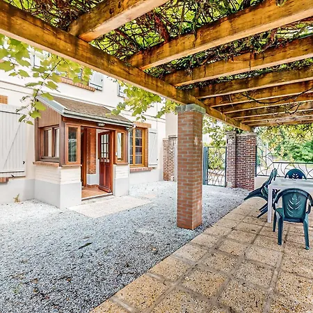 Σπίτι διακοπών C *